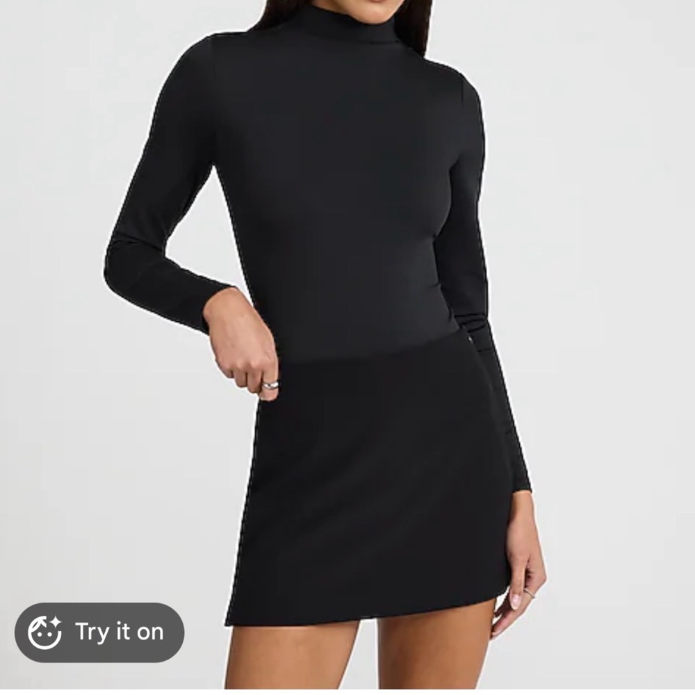 Express Black Long-Sleeve body contour Bodysuit NWT